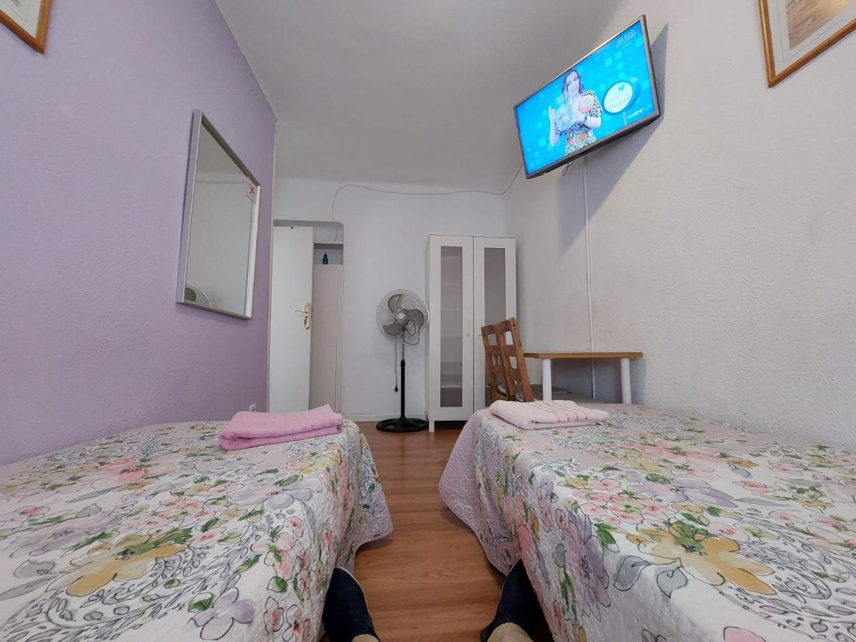 Homestay Olivos Madrid Exteriör bild