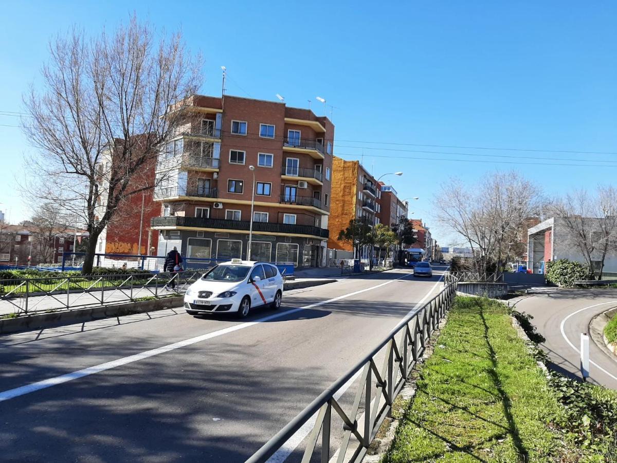 Homestay Olivos Madrid Exteriör bild