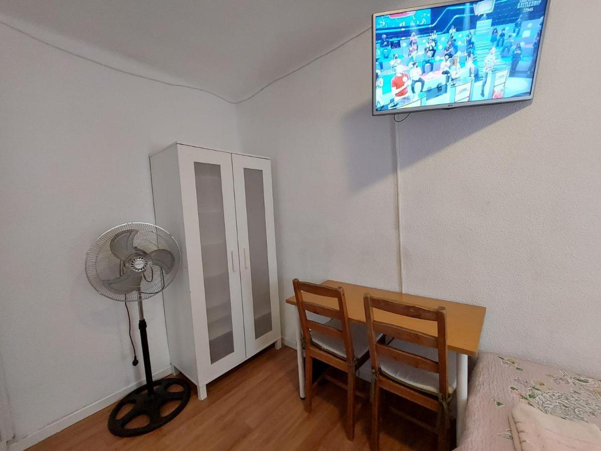 Homestay Olivos Madrid Exteriör bild